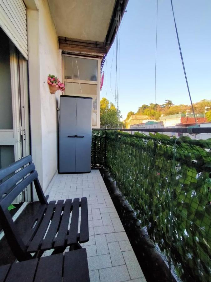 Casa Buono - Aeroporto Di Capodichino Apartment Naples Luaran gambar